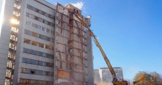 Демонтаж многоэтажного дома Лесной, цена от 3679 руб.