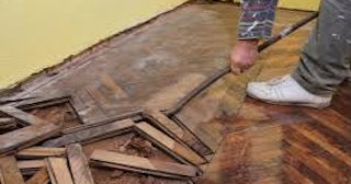 Демонтаж пола в квартире в лесном - Стоимость от 519 рублей | Сварной-Лсн